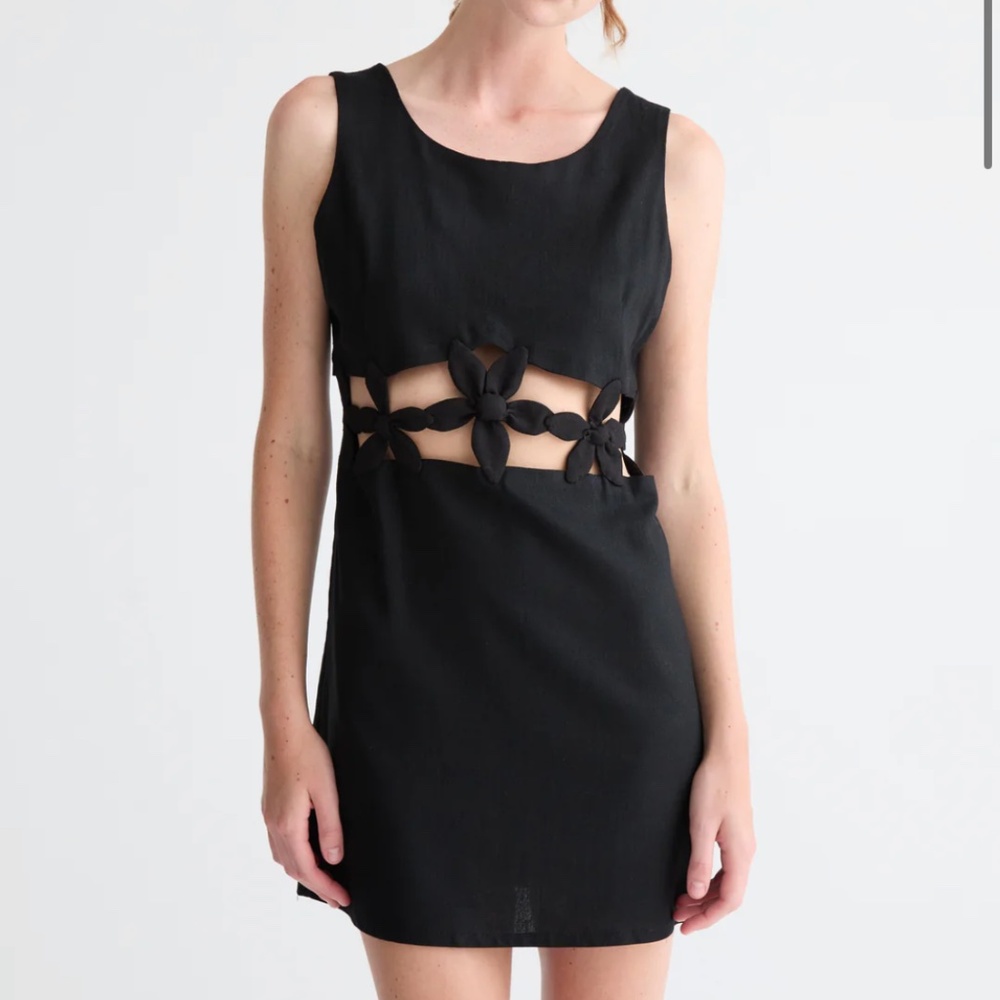 TACH Otilia Linen Dress